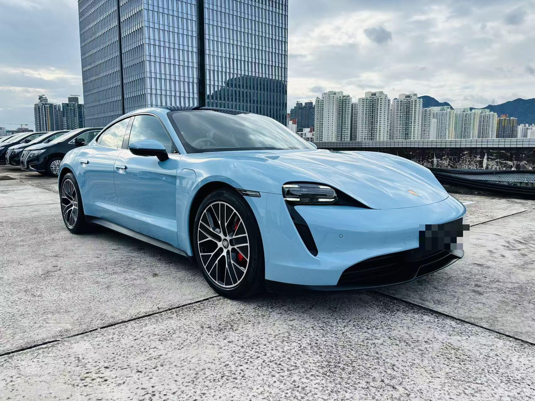 2022 Porsche Panamera
